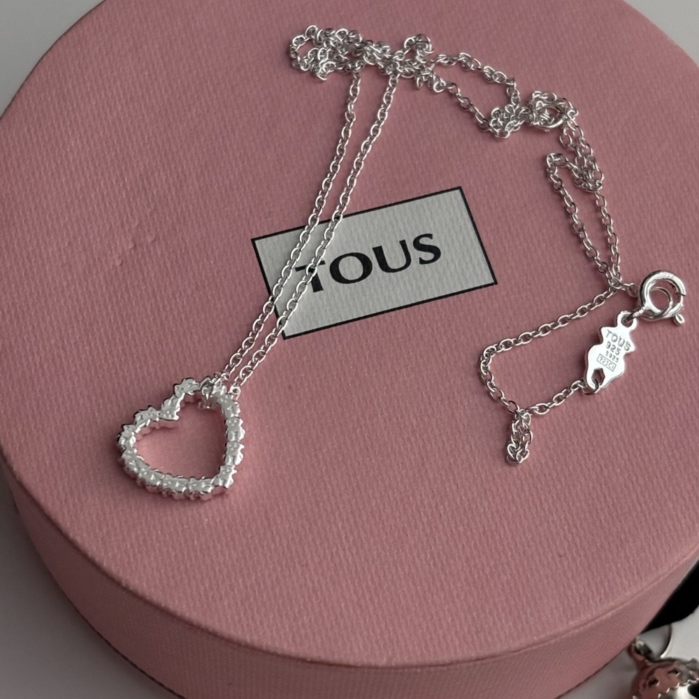 Tous Valentines Collection Heart Pendant Necklace 18” Chain Lenght